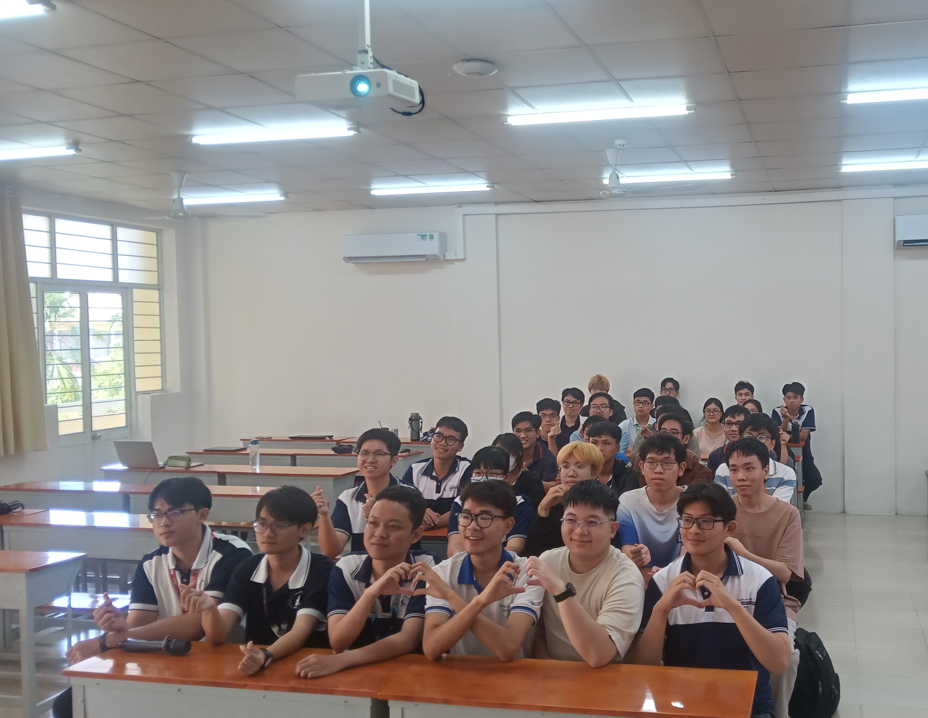 Xem chi tiết